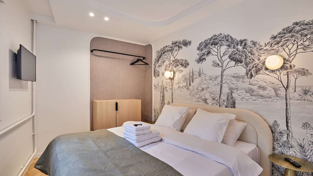 Photo of Bedroom in Montparnasse