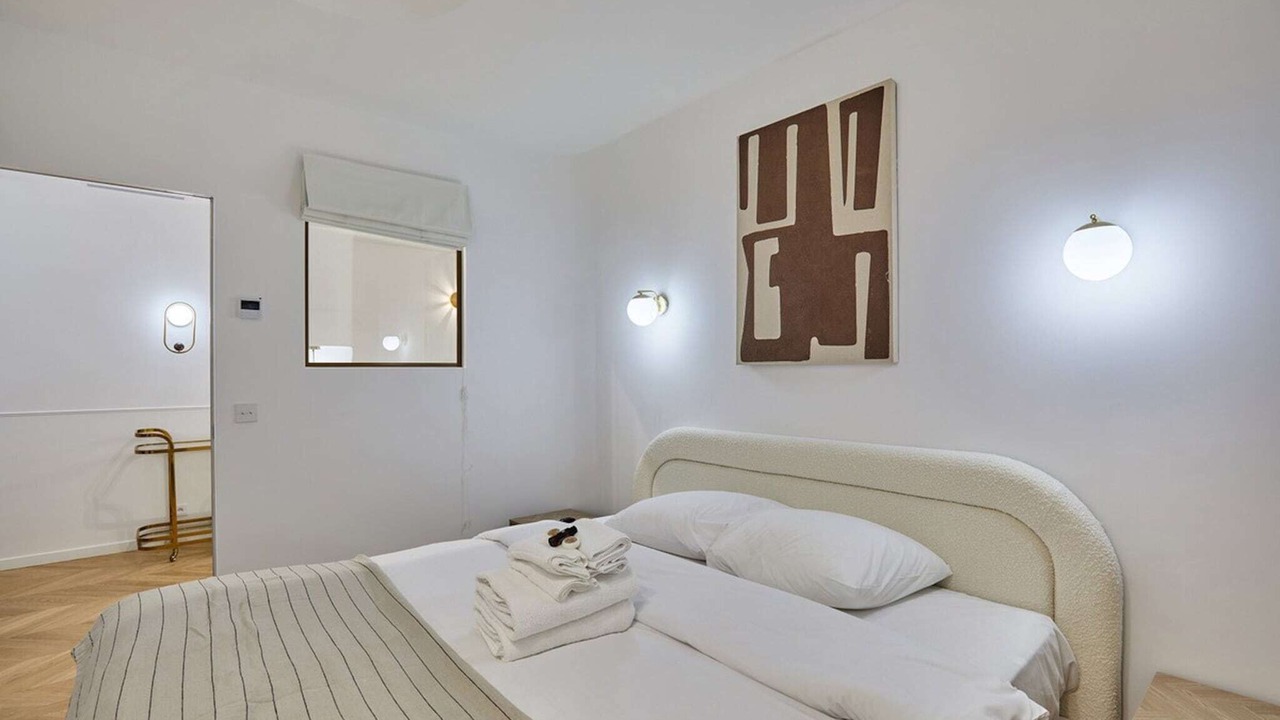 Photo of Bedroom in Montparnasse