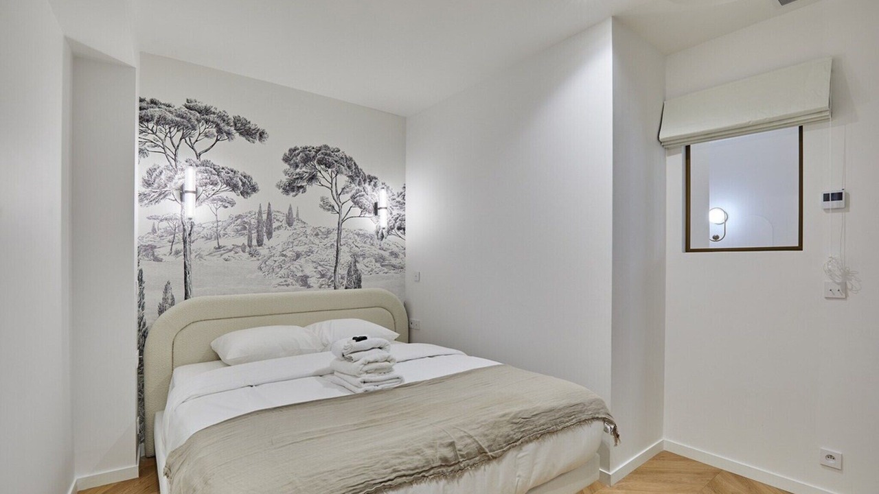 Photo of Bedroom in Montparnasse