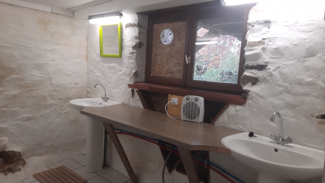 Photo of Bathroom in Villefranche-de-Panat