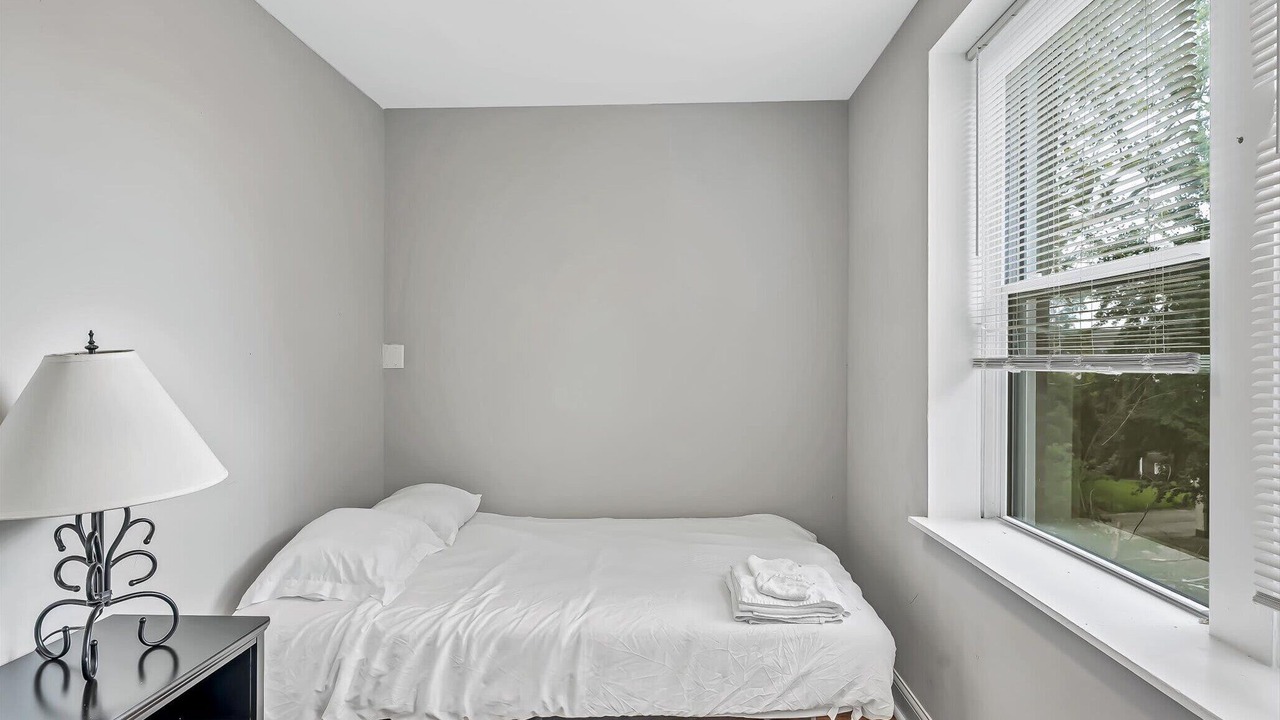 Photo of Bedroom in Tower Grove South