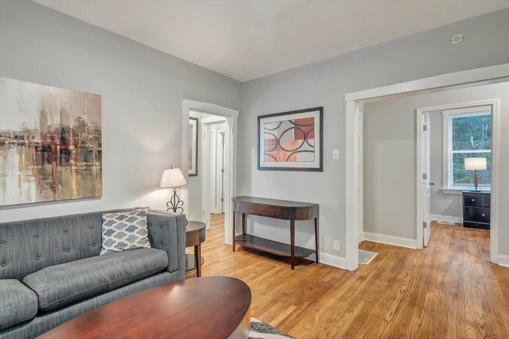 Photo of Livingroom in Tower Grove South