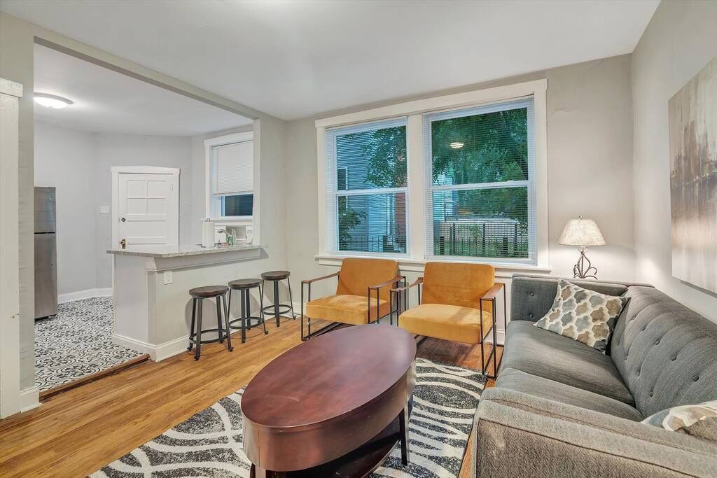 Photo of Livingroom in Tower Grove South