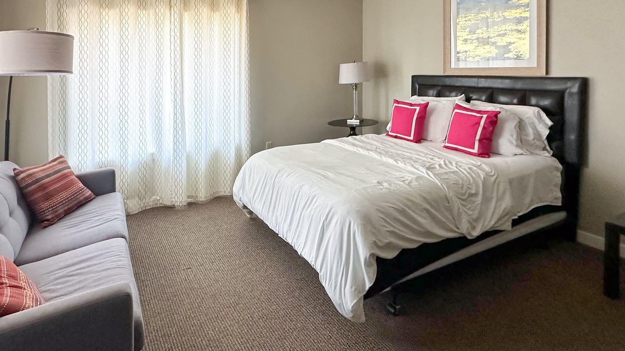 Photo of Bedroom in Buchanan Dam