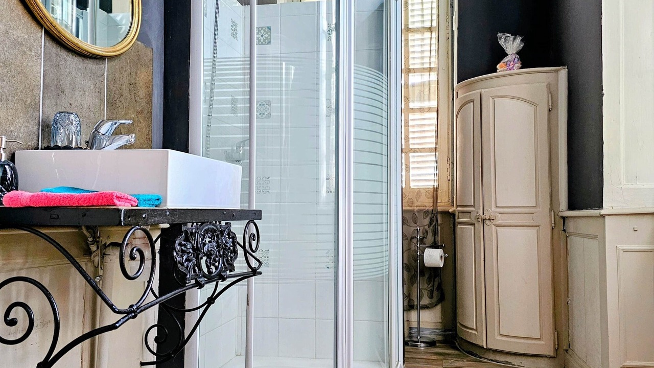 Photo of Bathroom in Vicq-d'Auribat