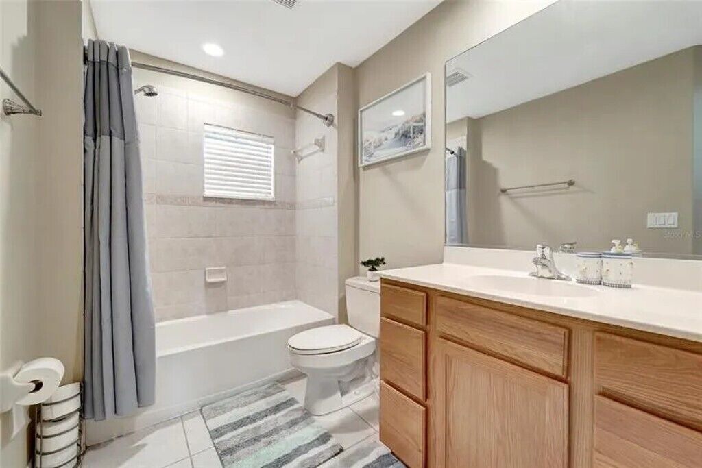 Photo of Bathroom in Fruitville