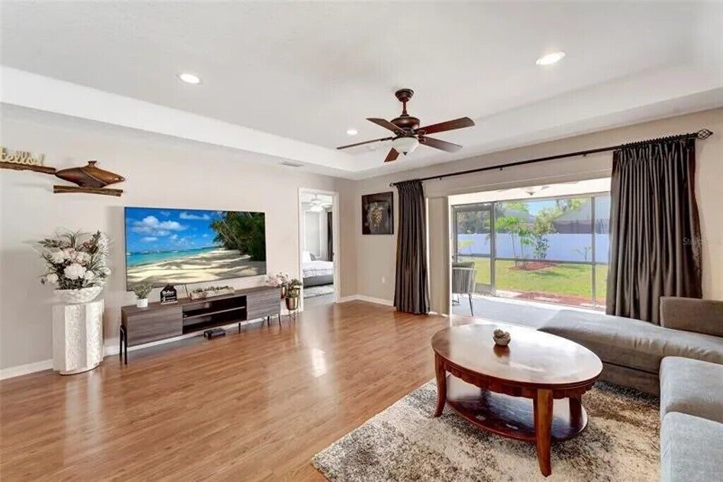 Photo of Livingroom in Fruitville