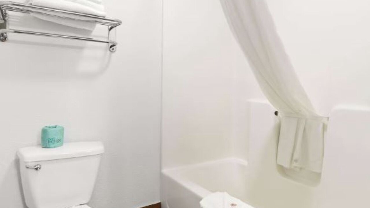 Photo of Bathroom in Joliet
