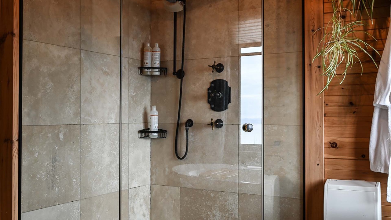 Photo of Bathroom in Saint-Joseph-de-la-Rive