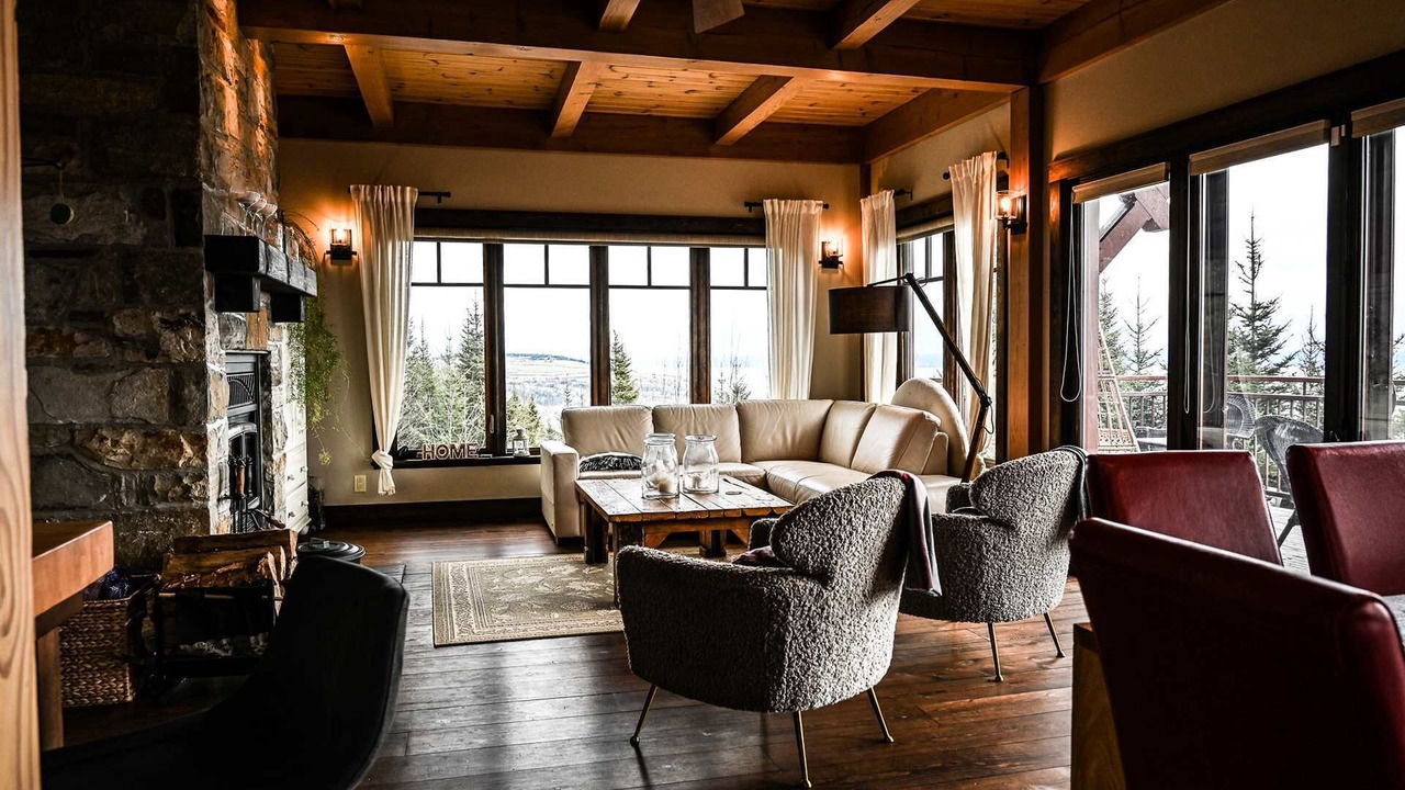 Photo of Livingroom in Saint-Joseph-de-la-Rive
