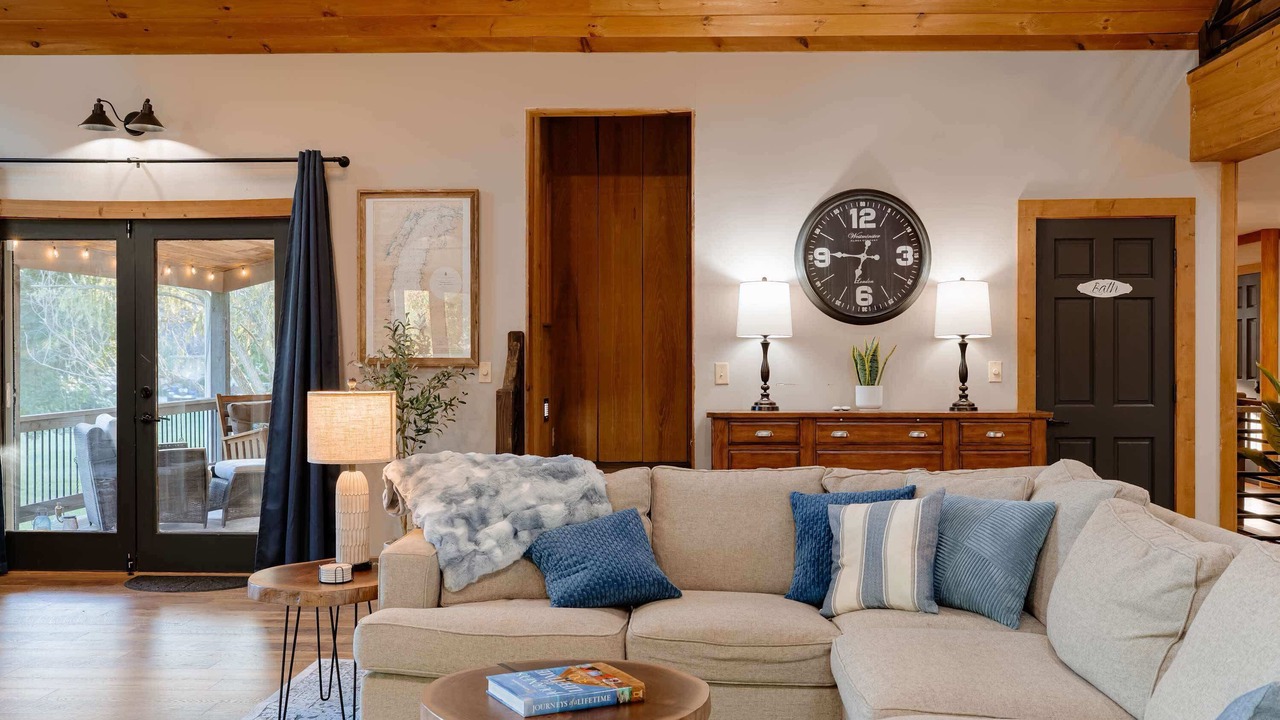 Photo of Livingroom in Buchanan
