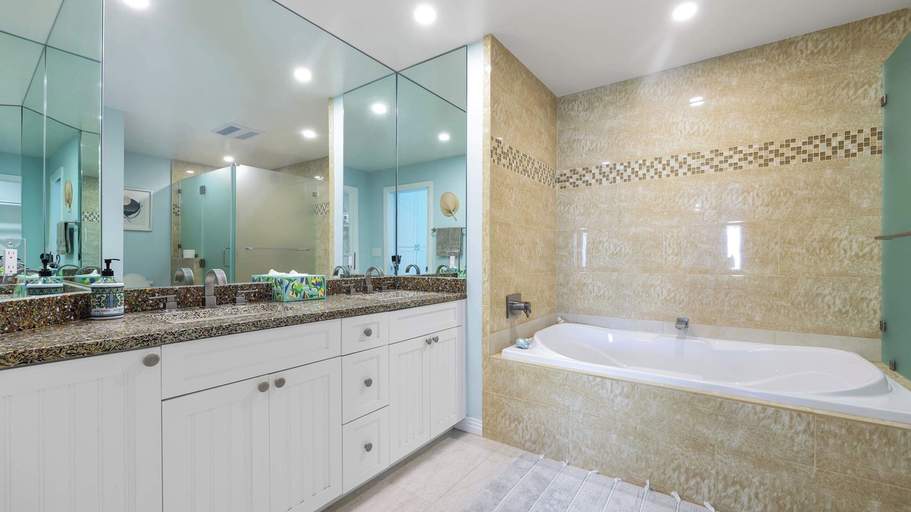 Photo of Bathroom in Solana Beach