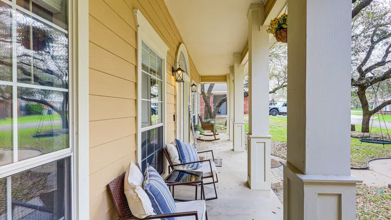 Photo of Patio Balcony in Morgans Point Resort