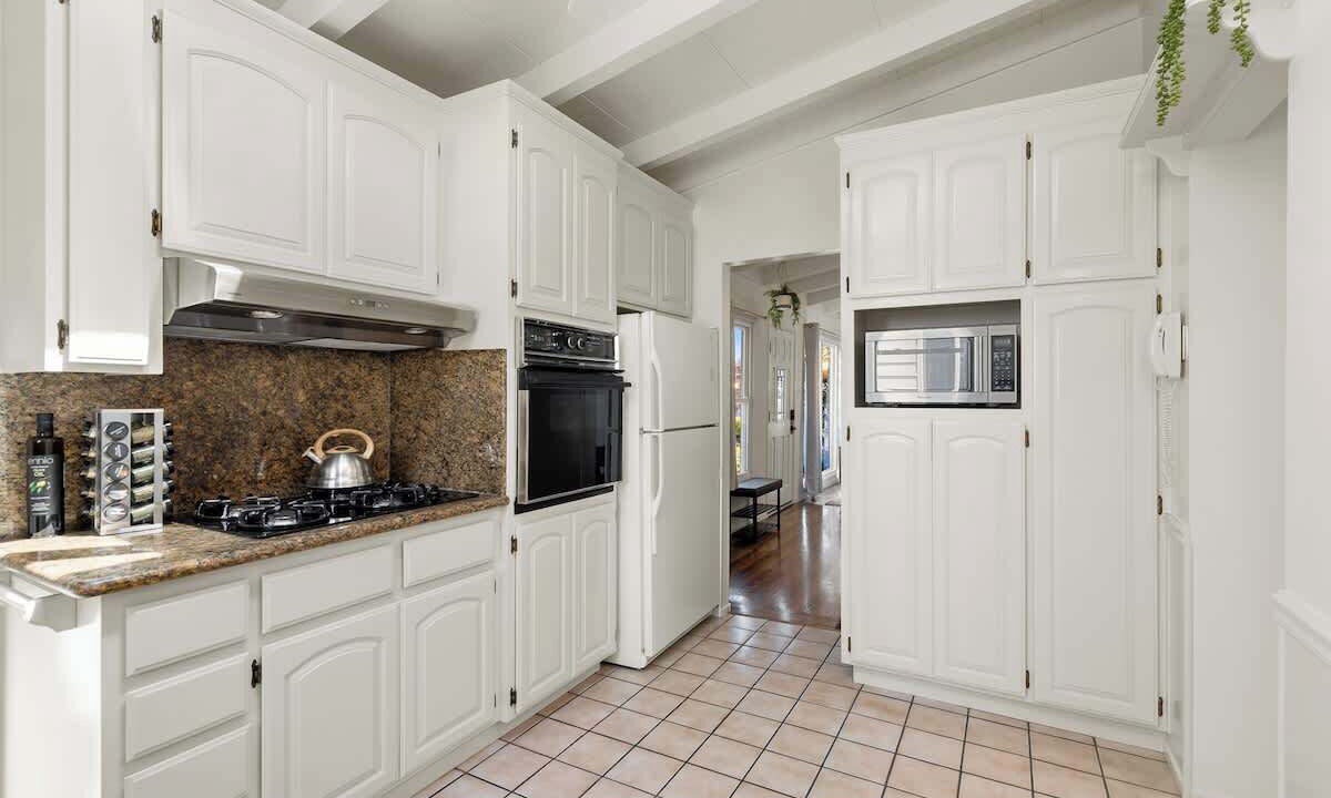 Photo of Kitchen in East San Mateo