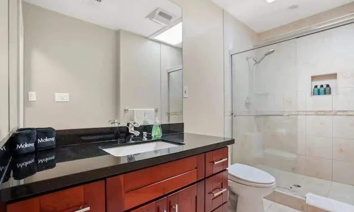 Photo of Bathroom in Broadmoor
