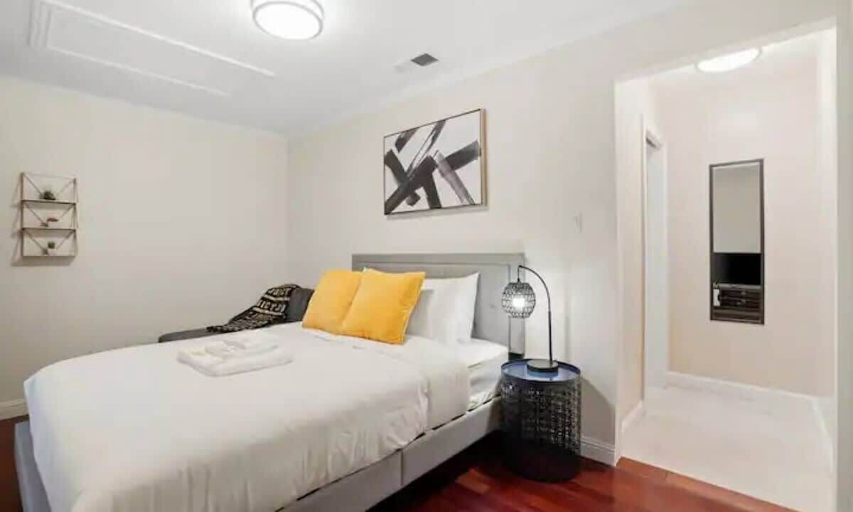 Photo of Bedroom in Broadmoor