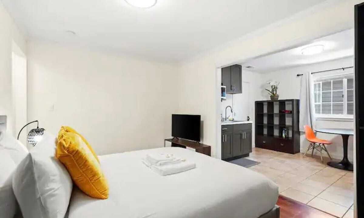 Photo of Bedroom in Broadmoor