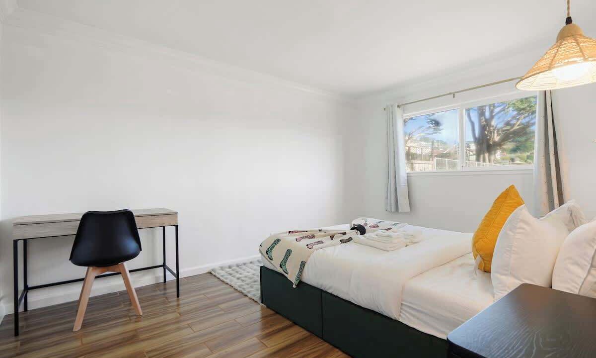 Photo of Bedroom in Pacifica