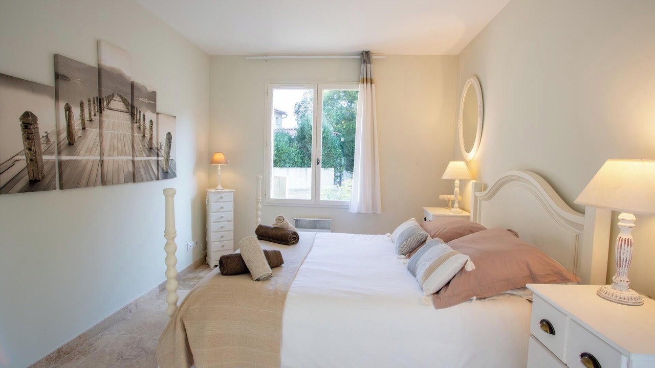 Photo of Bedroom in Lezignan-la-Cebe