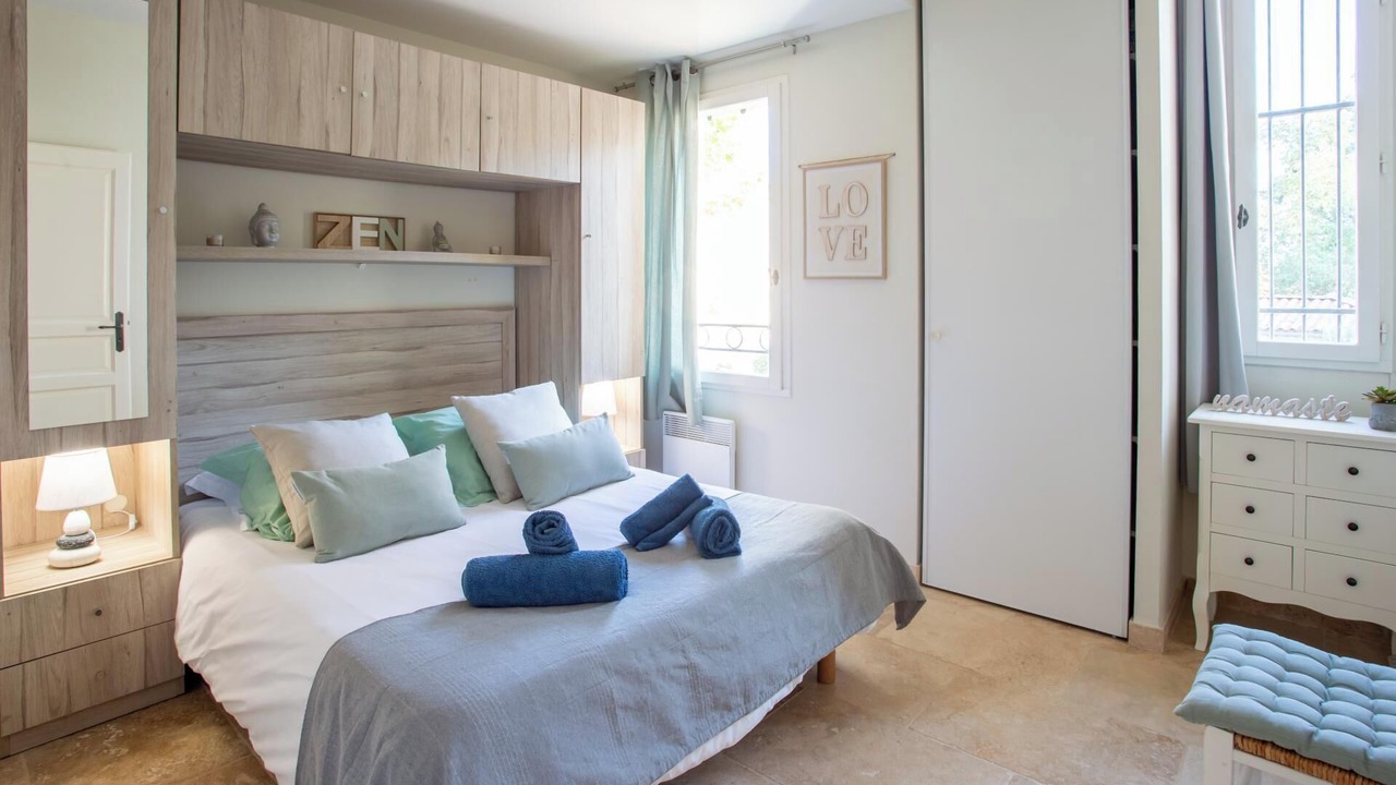 Photo of Bedroom in Lezignan-la-Cebe