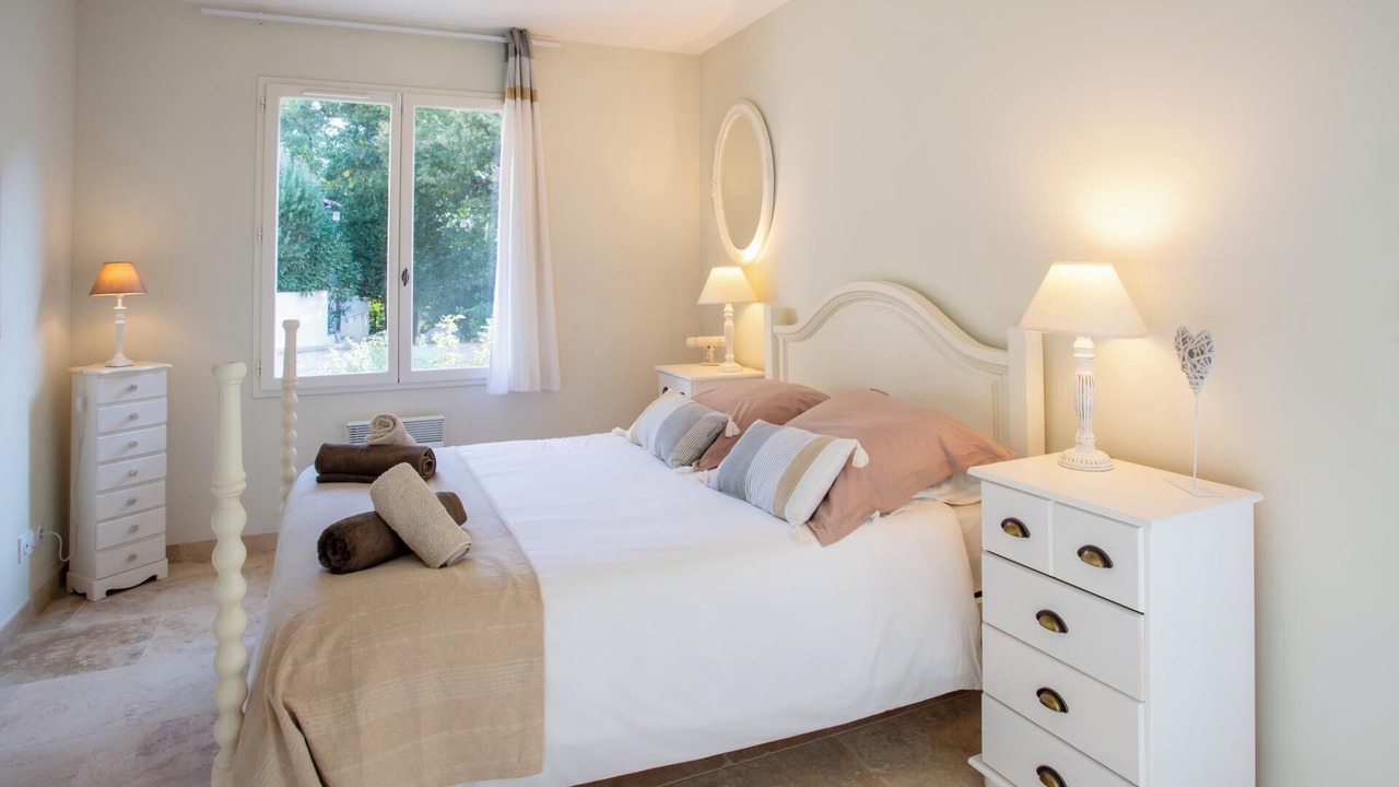 Photo of Bedroom in Lezignan-la-Cebe