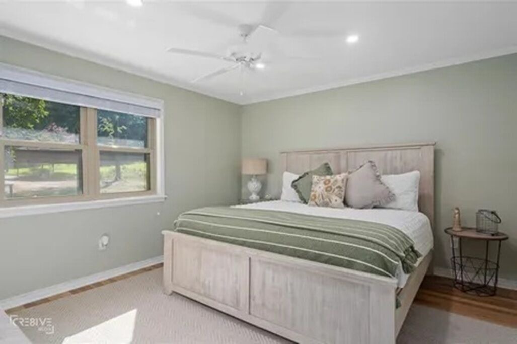 Photo of Bedroom in Homer