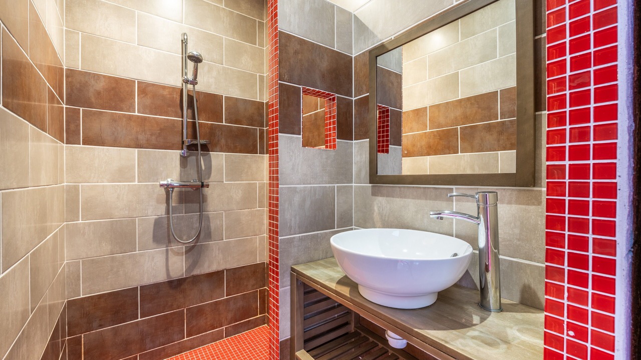 Photo of Bathroom in Brem Sur Mer