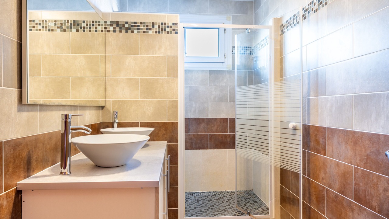 Photo of Bathroom in Brem Sur Mer