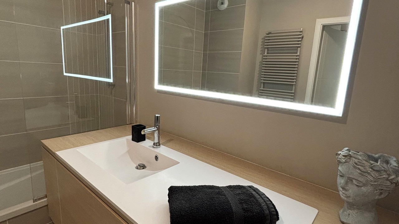 Photo of Bathroom in Castelnau-le-Lez