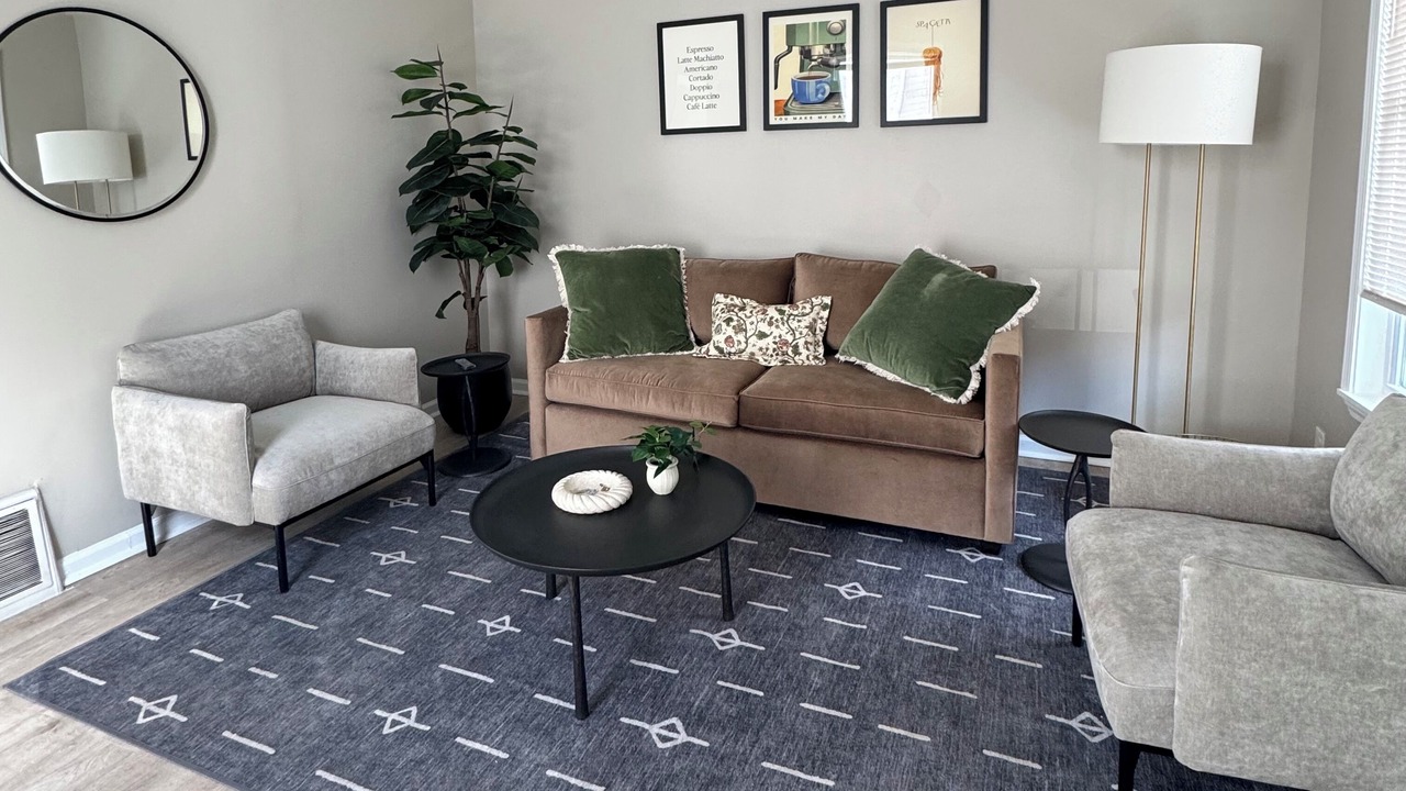 Photo of Livingroom in The Hill