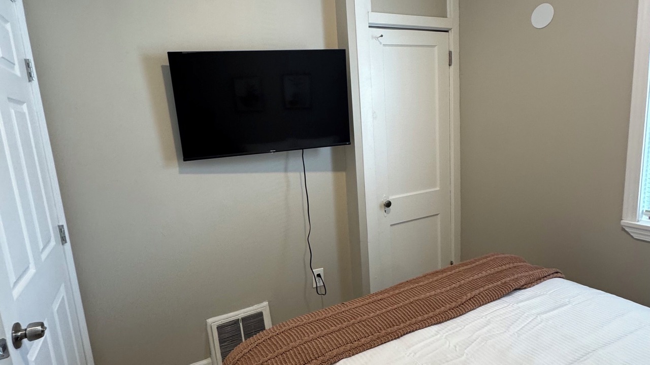 Photo of Bedroom in The Hill