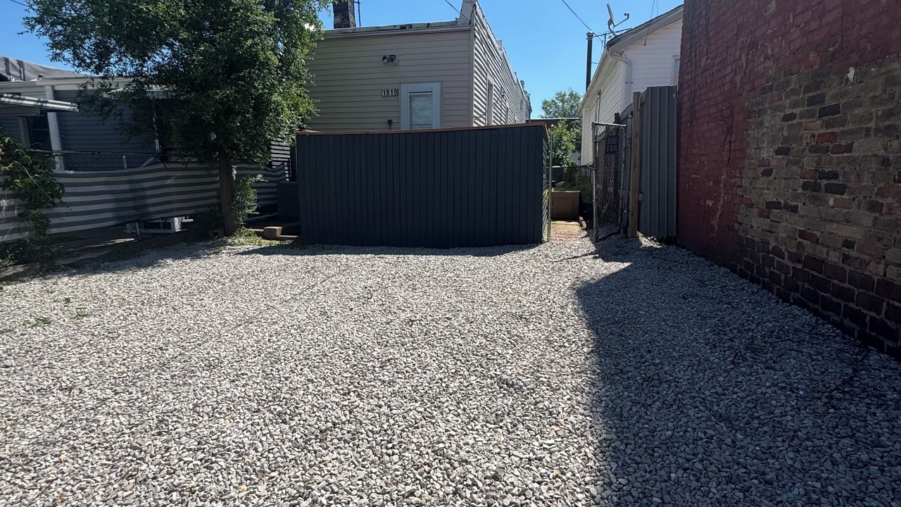 Photo of Outdoor in The Hill