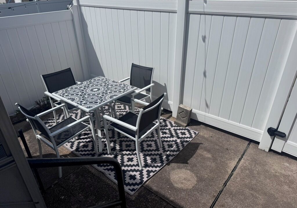 Photo of Outdoor in The Hill