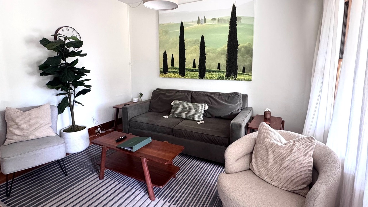 Photo of Livingroom in The Hill