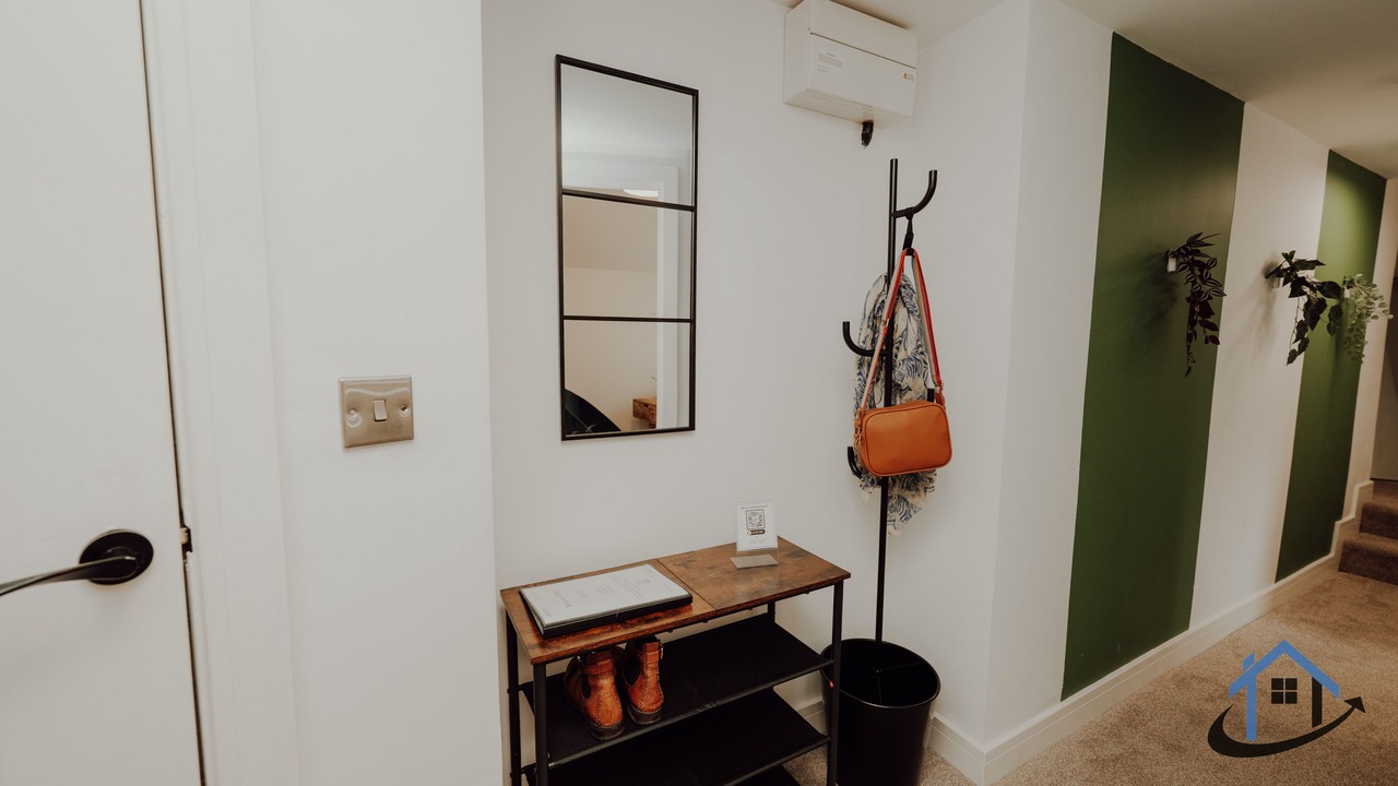 Photo of Others in Desborough