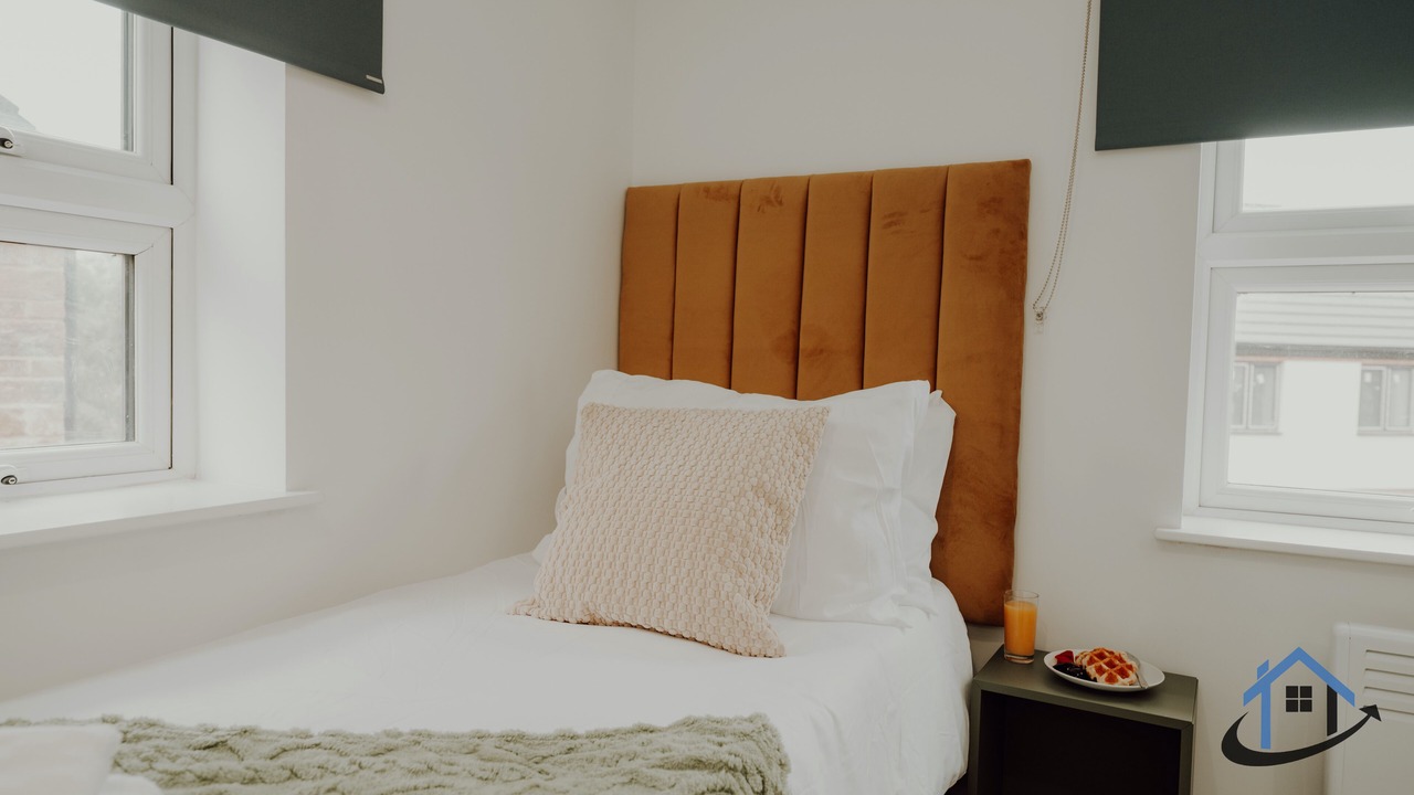 Photo of Bedroom in Desborough