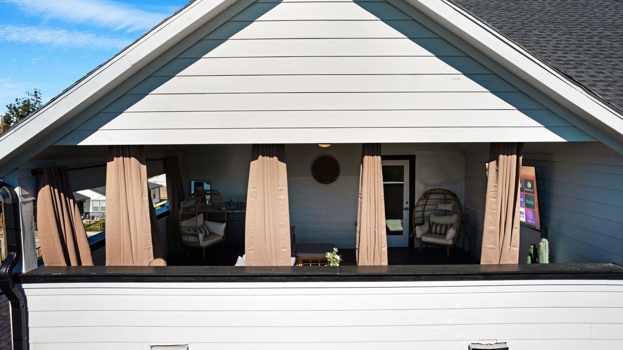 Photo of Outdoor in Northside