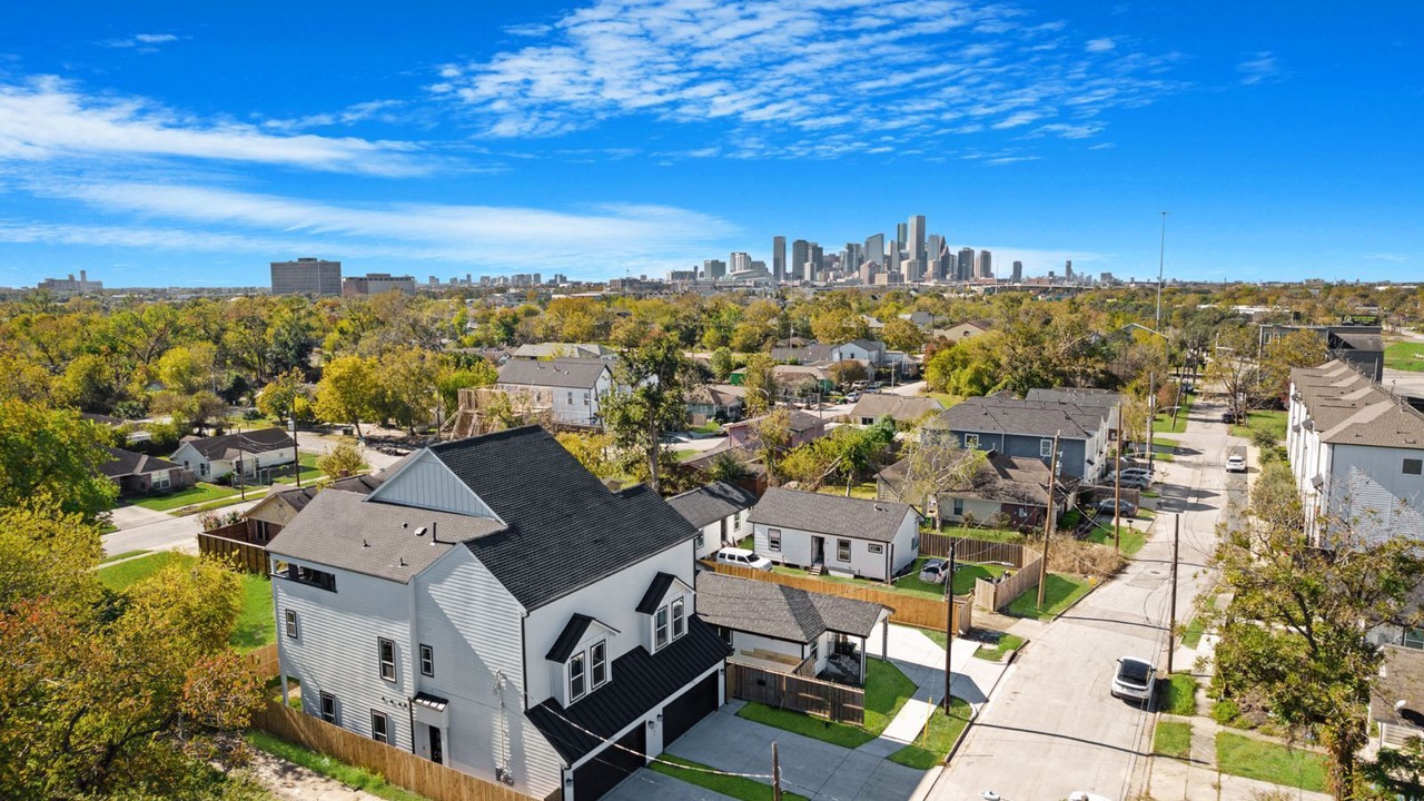 Photo of Outdoor in Northside