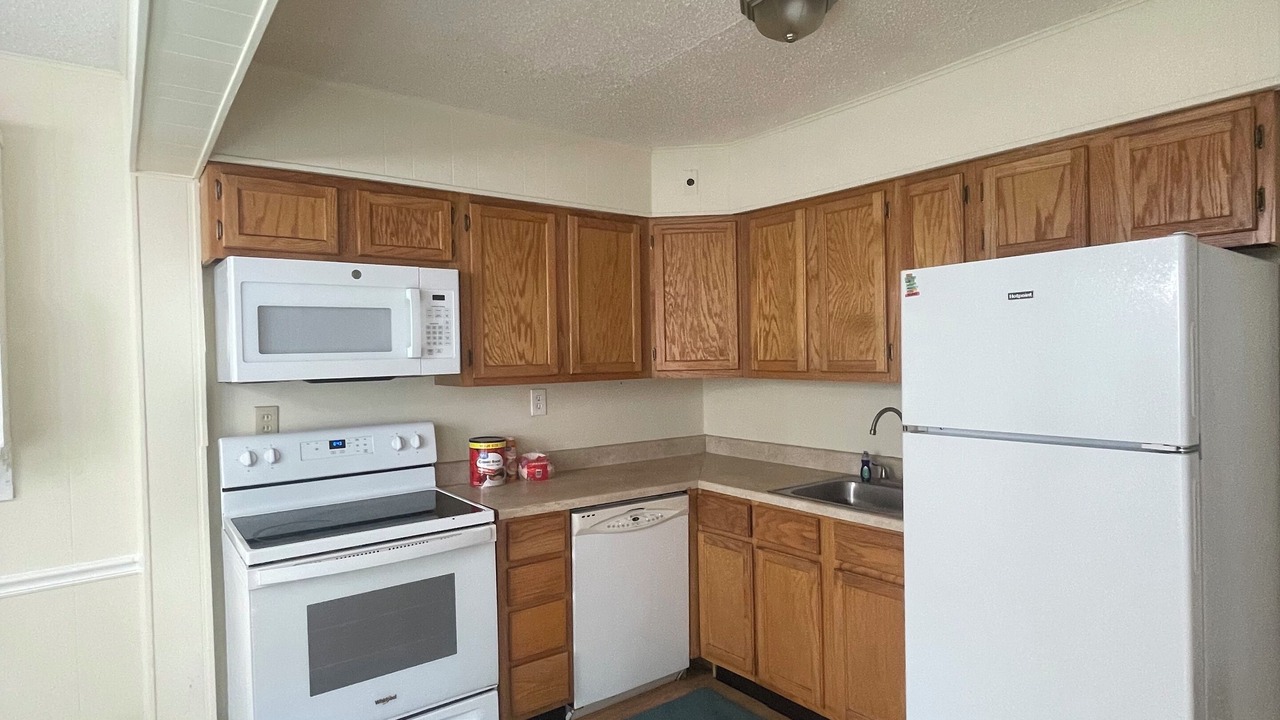 Photo of Kitchen in Airport Township