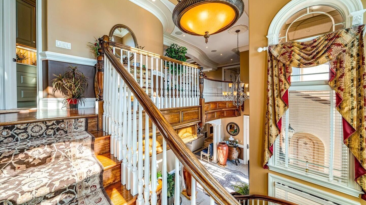 Photo of Others in Riviera