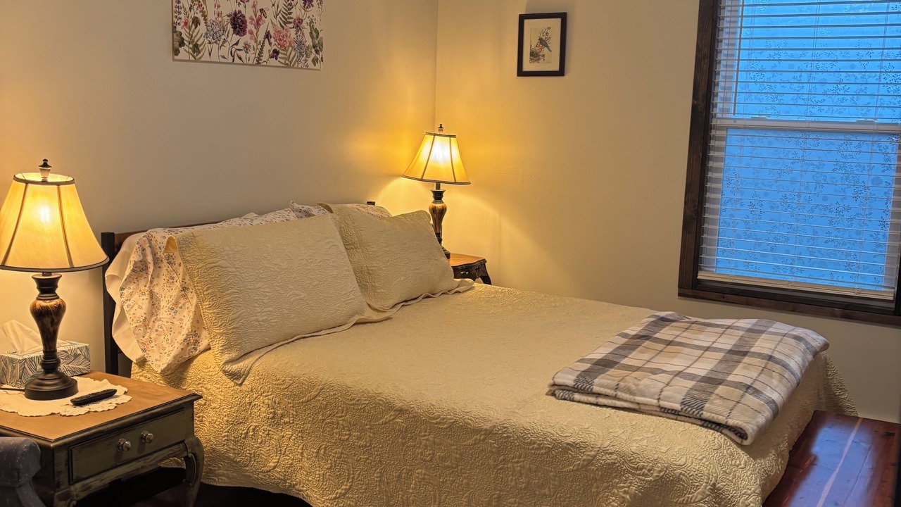 Photo of Bedroom in Etna
