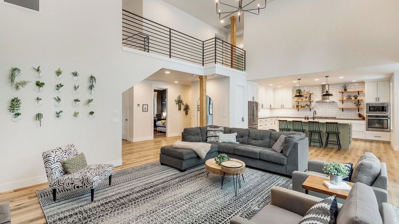 Photo of Livingroom in Deer Park