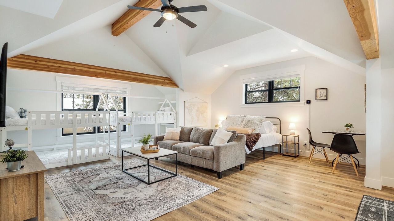 Photo of Bedroom in Deer Park