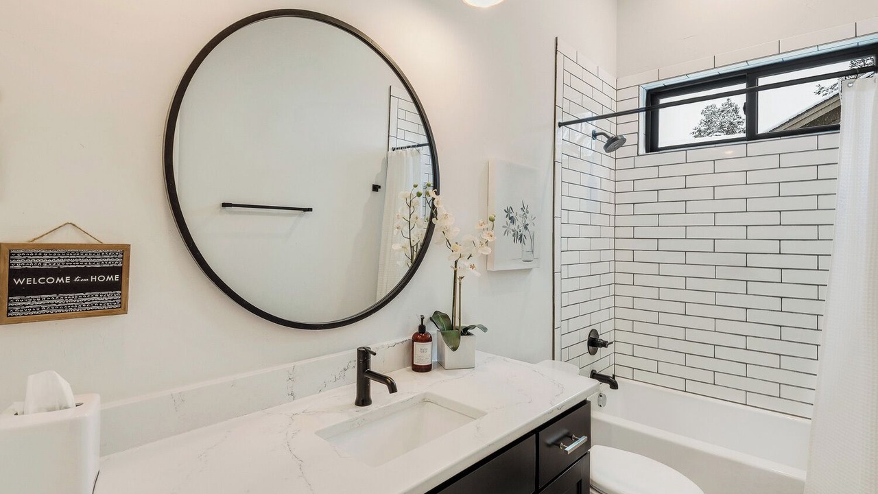 Photo of Bathroom in Deer Park