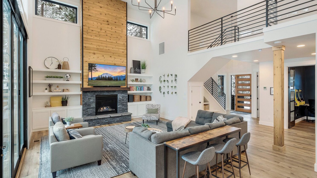 Photo of Livingroom in Deer Park