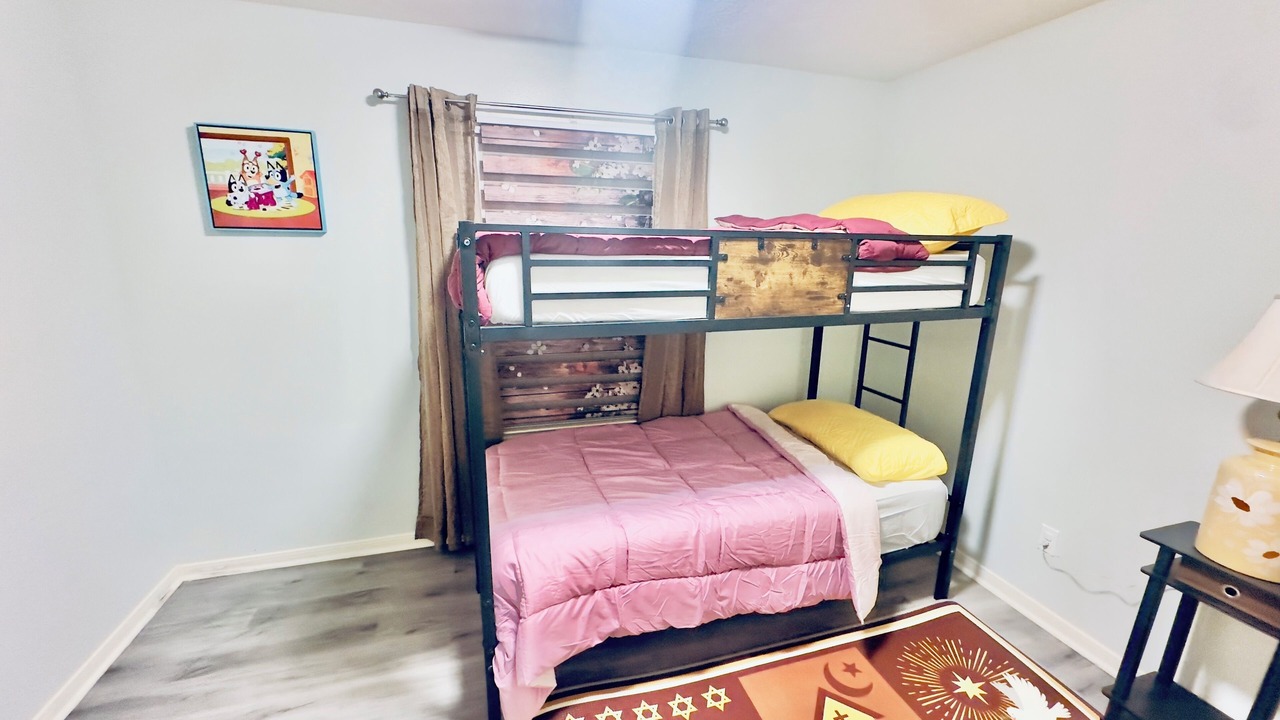 Photo of Bedroom in Clodine