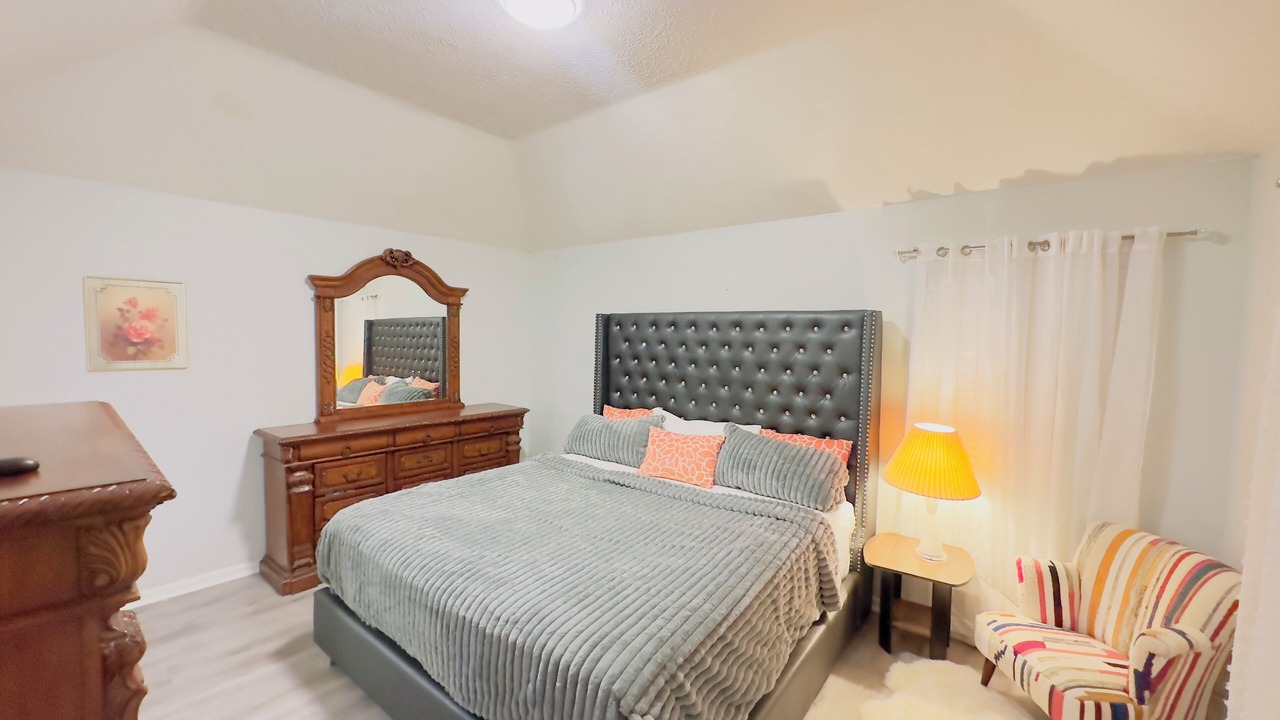 Photo of Bedroom in Clodine