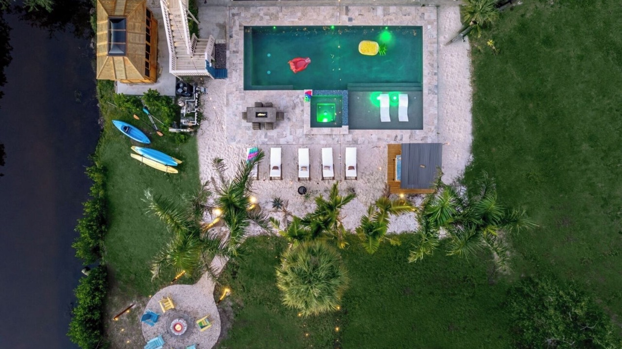 Photo of Others in Tampa