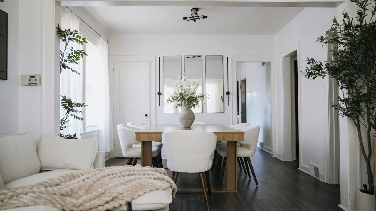 Photo of Bedroom in Belmont Cragin