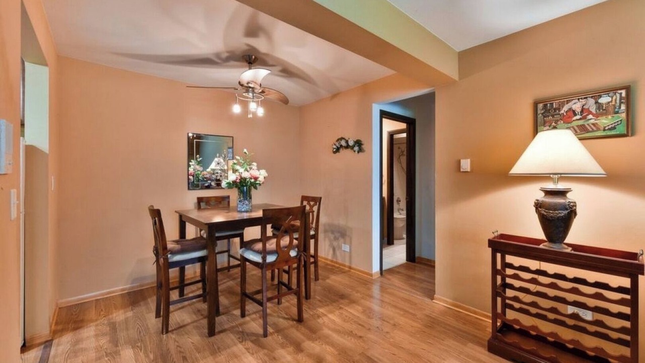 Photo of Others in O'Hare